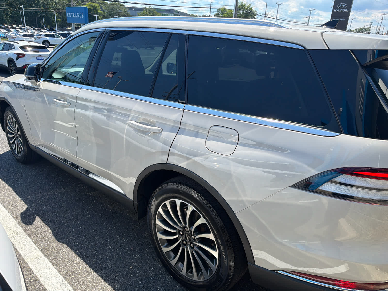 2022 Lincoln Aviator Standard