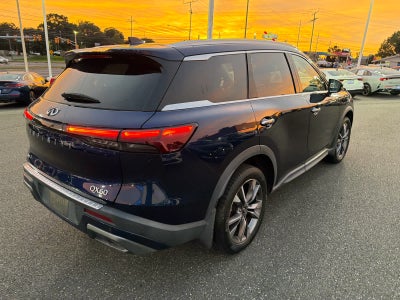 2022 INFINITI QX60 LUXE AWD