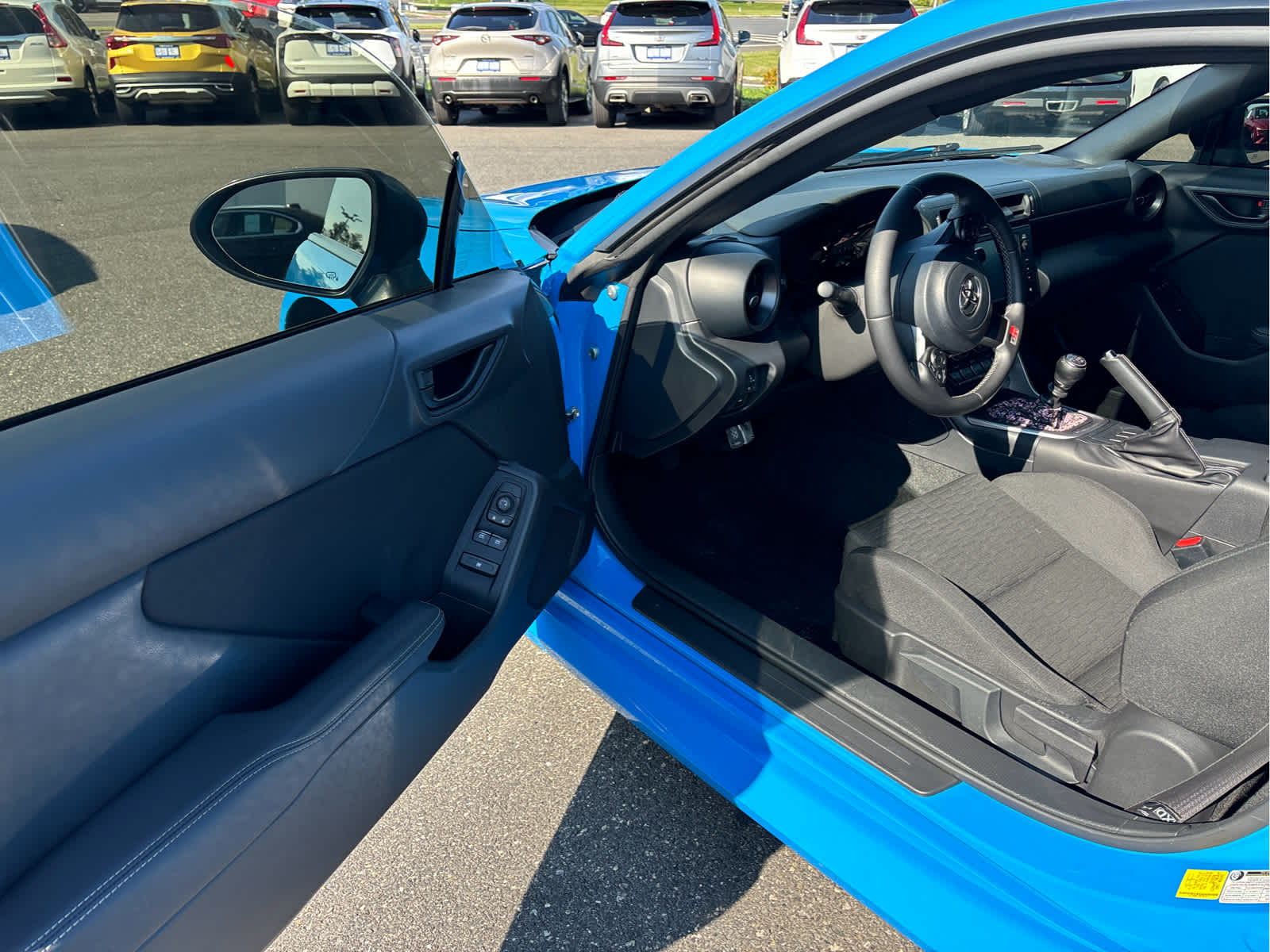 2023 Toyota GR86 2DR MT