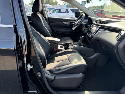 2017 Nissan Rogue Sport SL