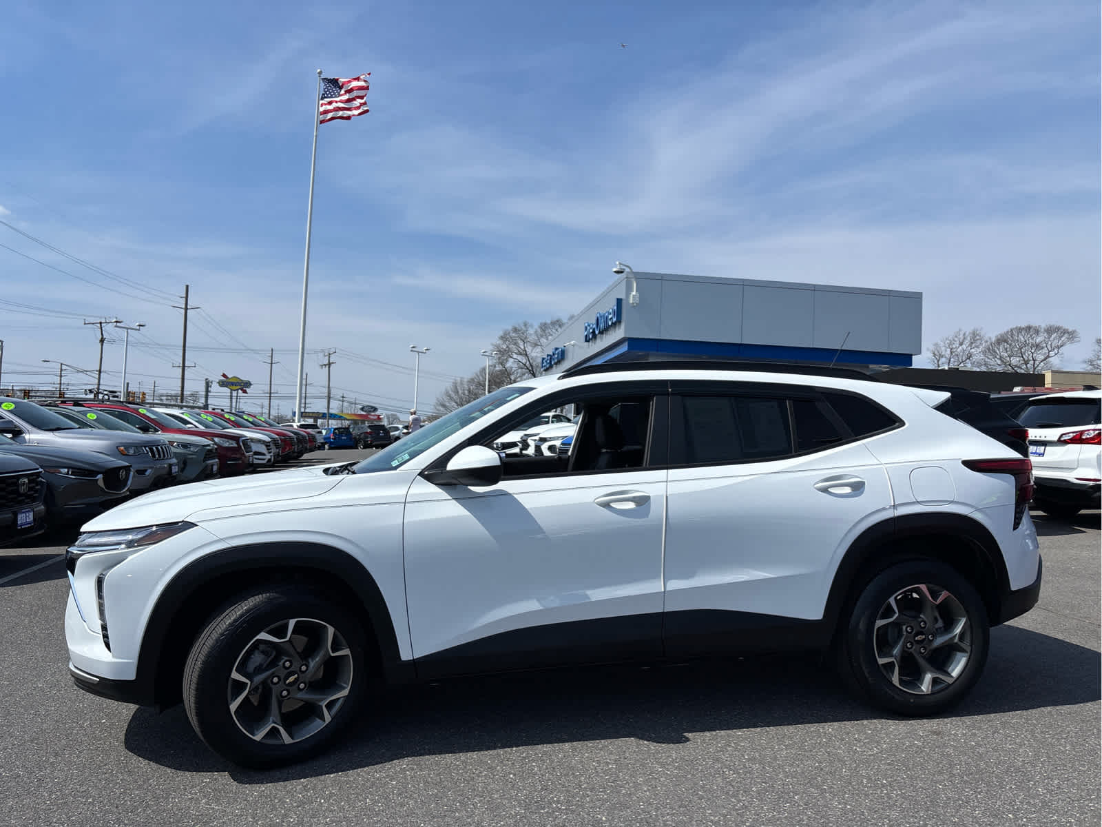 2024 Chevrolet Trax LT