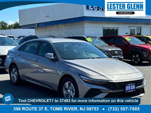 2025 Hyundai Elantra SE