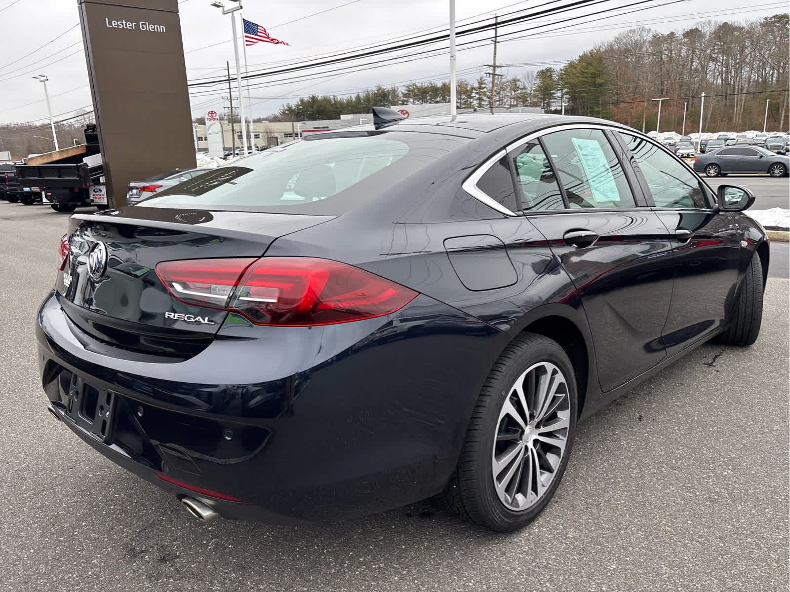 2020 Buick Regal Sportback Essence