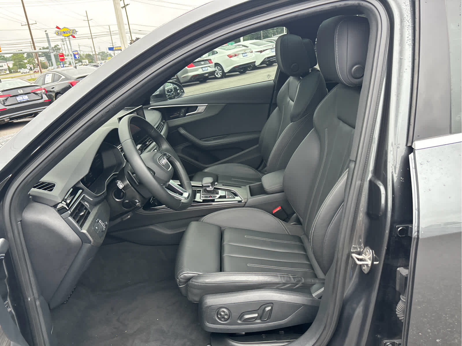 2023 Audi A4 Premium Plus 45 TFSI S line quattro S tronic