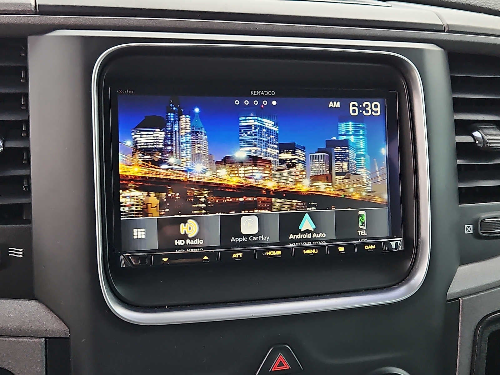 2018 RAM 1500 Express Crew Cab 4x4 5'7" Box