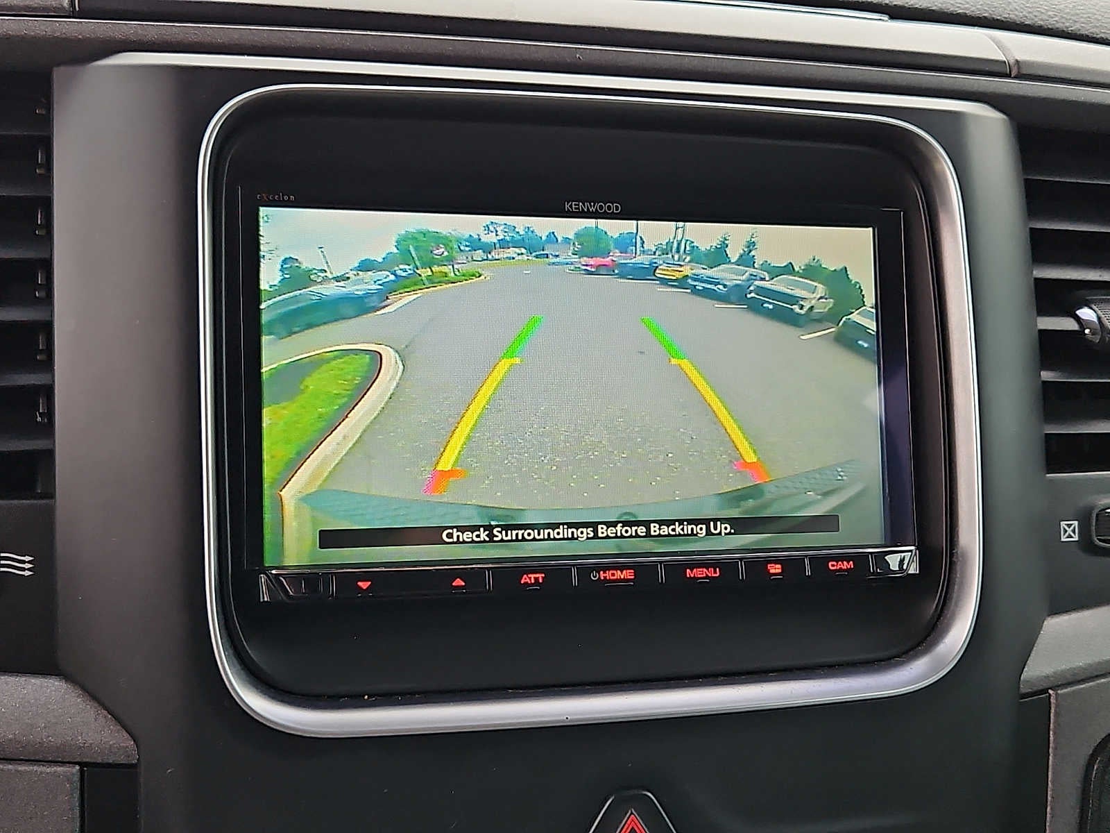 2018 RAM 1500 Express Crew Cab 4x4 5'7" Box