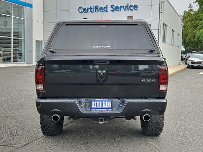 2018 RAM 1500 Express Crew Cab 4x4 5'7" Box