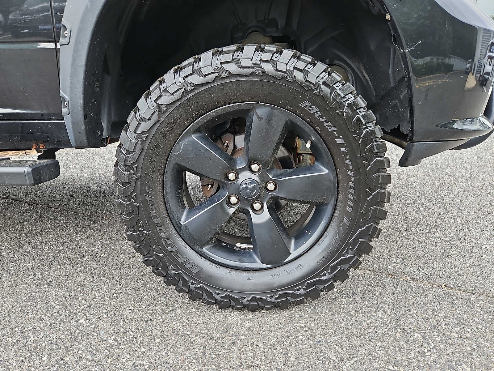 2018 RAM 1500 Express Crew Cab 4x4 5'7" Box