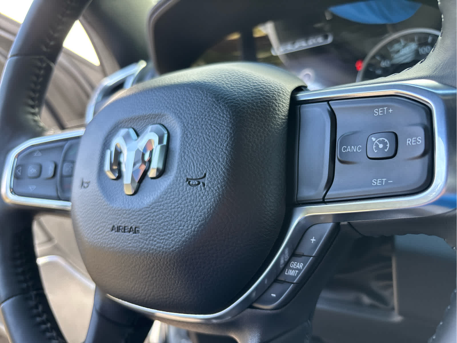 2024 RAM 1500 Laramie