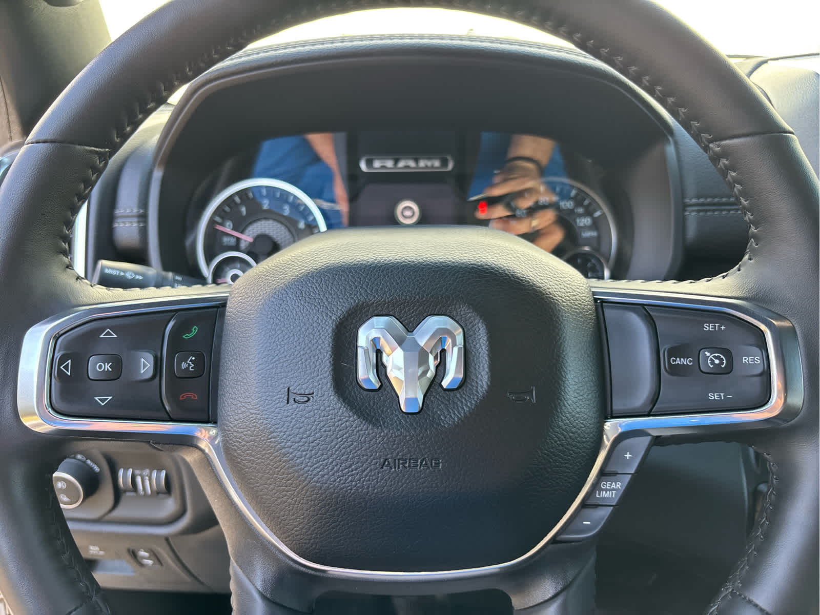 2024 RAM 1500 Laramie