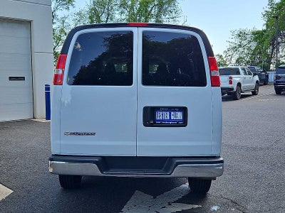 2025 Chevrolet Express Passenger 1LT