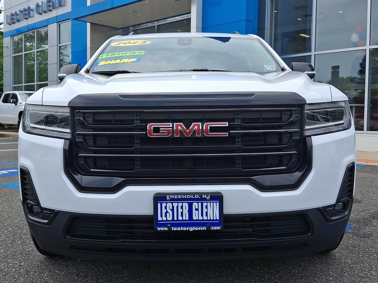 2023 GMC Acadia SLT