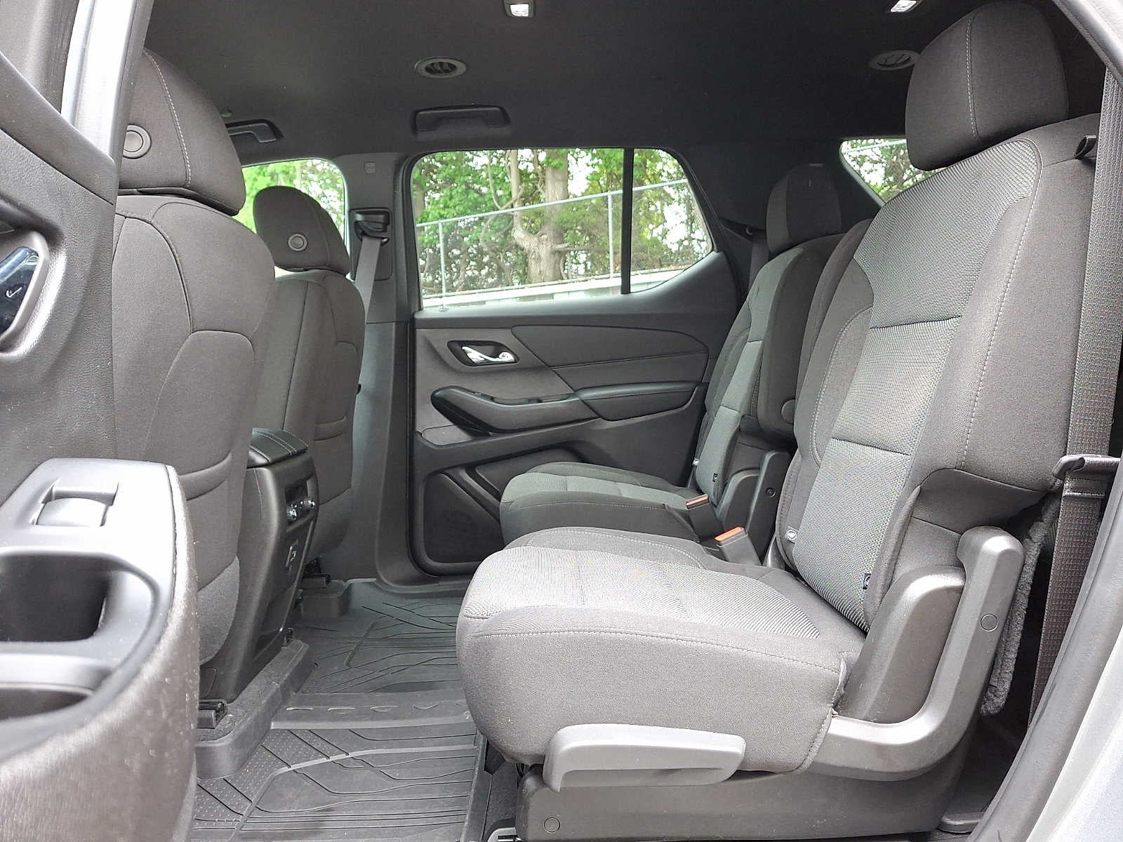 2024 Chevrolet Traverse Limited LT Cloth