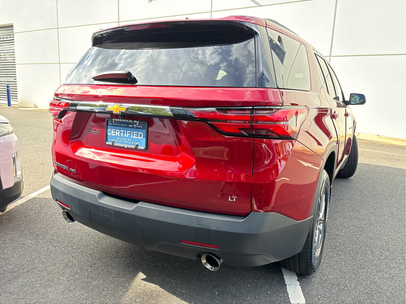 2023 Chevrolet Traverse LT Leather