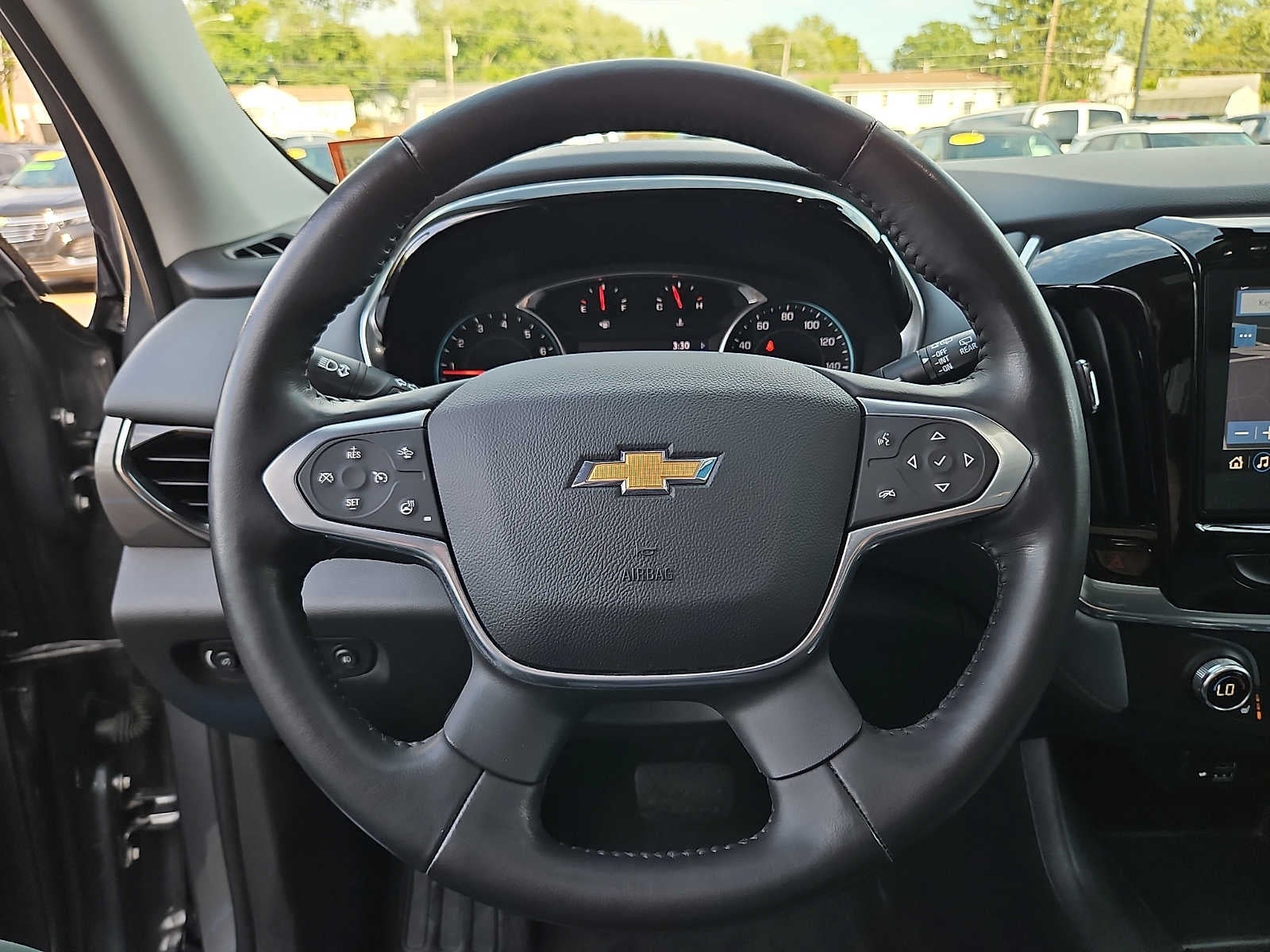 2021 Chevrolet Traverse LT Leather