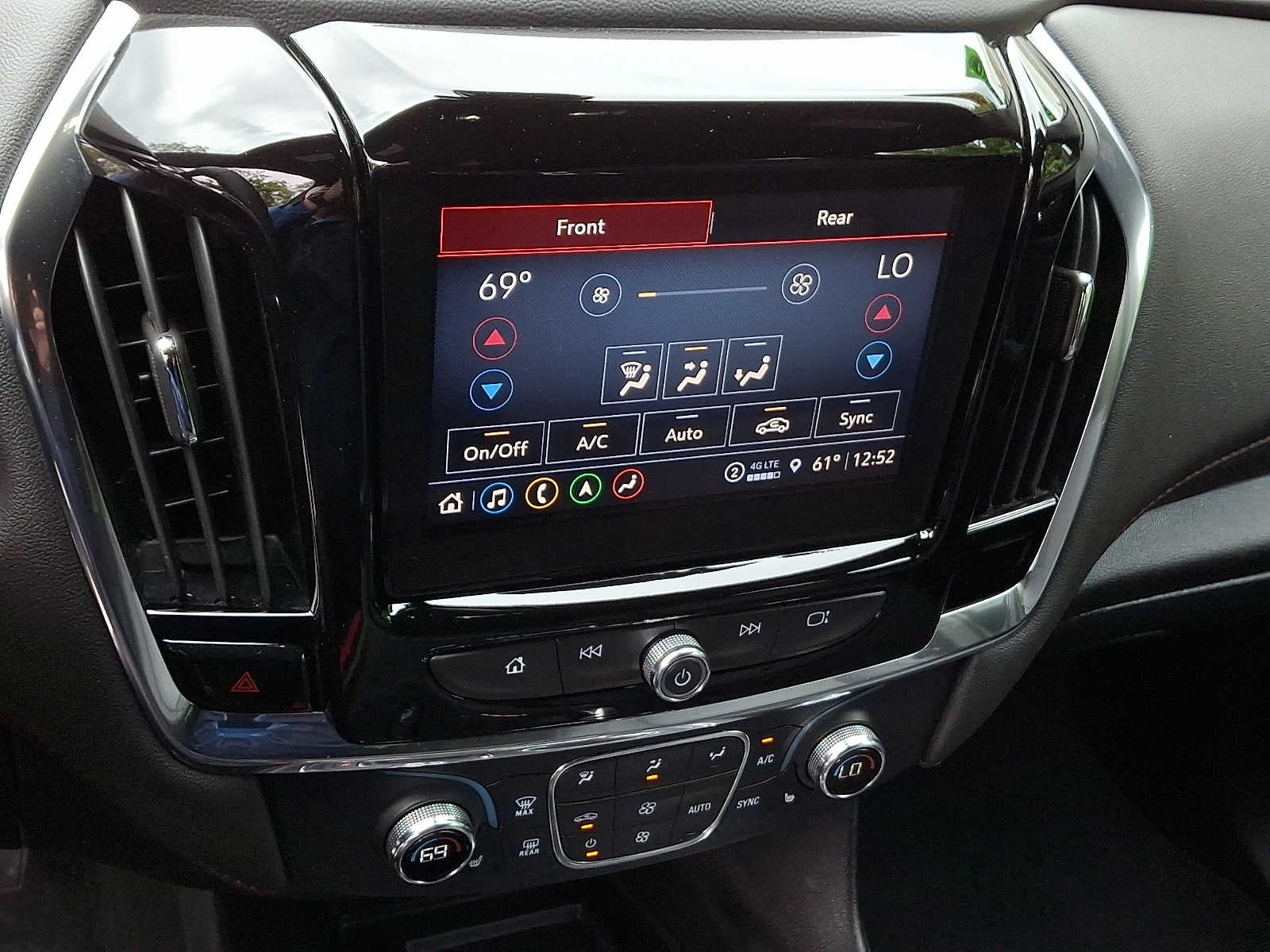 2023 Chevrolet Traverse RS
