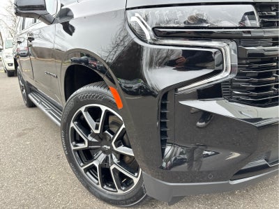 2024 Chevrolet Suburban RST