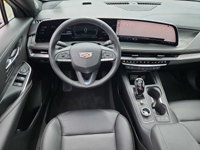 2024 Cadillac XT4 Premium Luxury