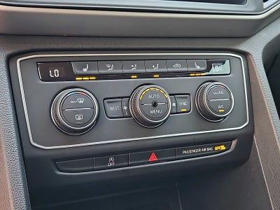 2021 Volkswagen Atlas 3.6L V6 SE w/Technology R-Line
