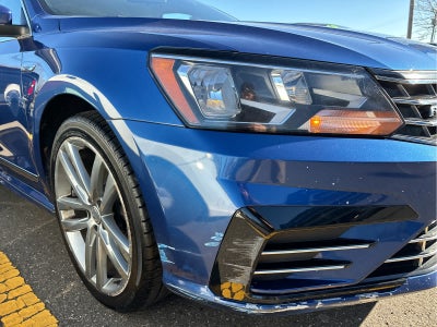 2017 Volkswagen Passat R-Line w/Comfort Pkg