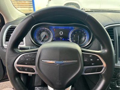 2020 Chrysler 300 Touring