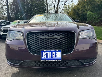 2020 Chrysler 300 Touring