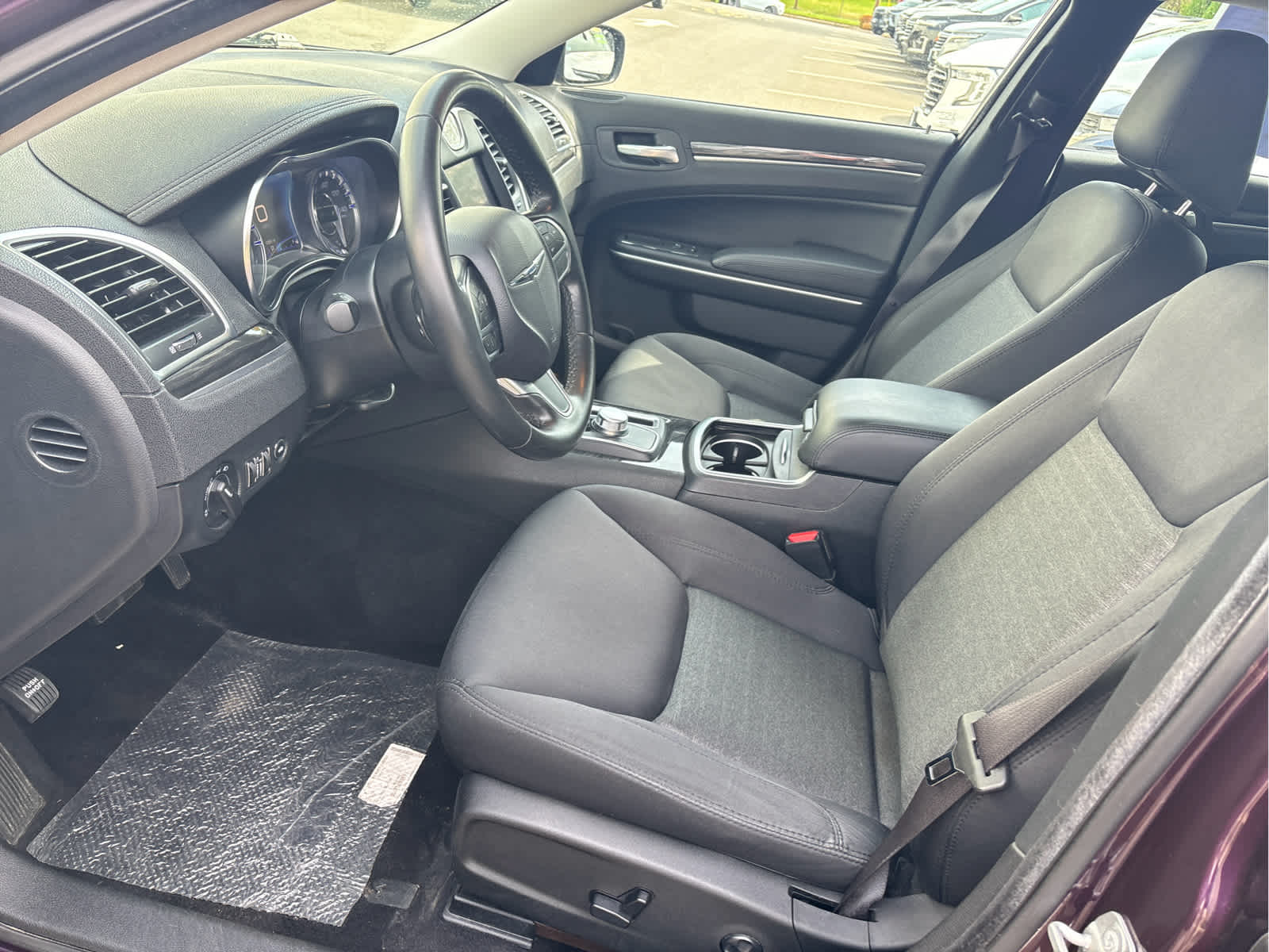 2020 Chrysler 300 Touring