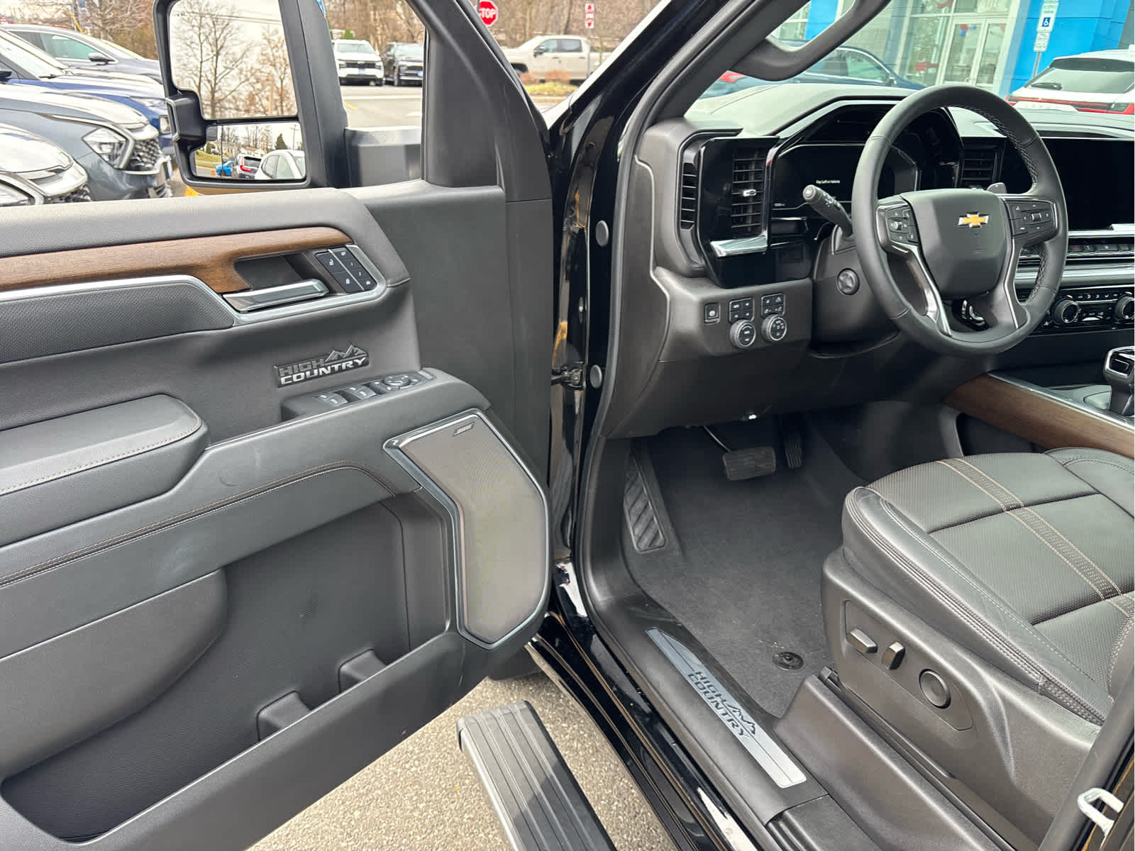 2024 Chevrolet Silverado 1500 High Country