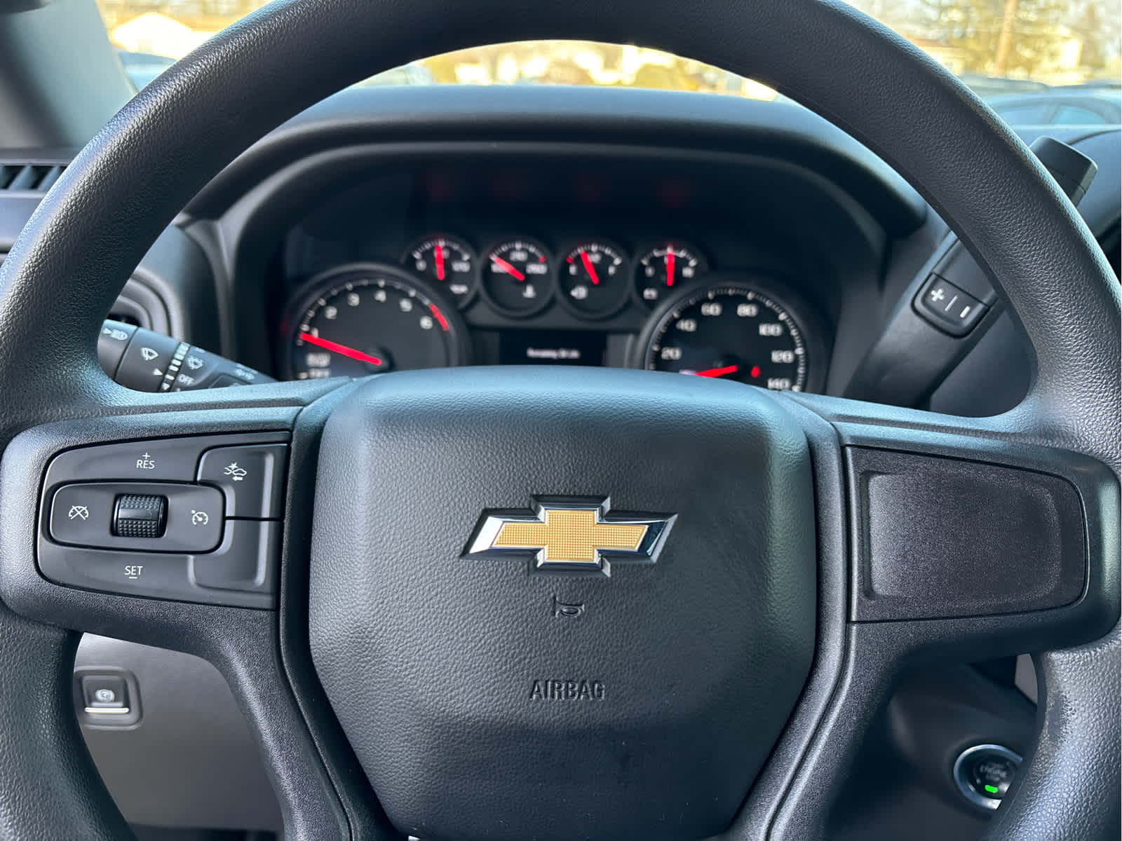 2024 Chevrolet Silverado 1500 Custom