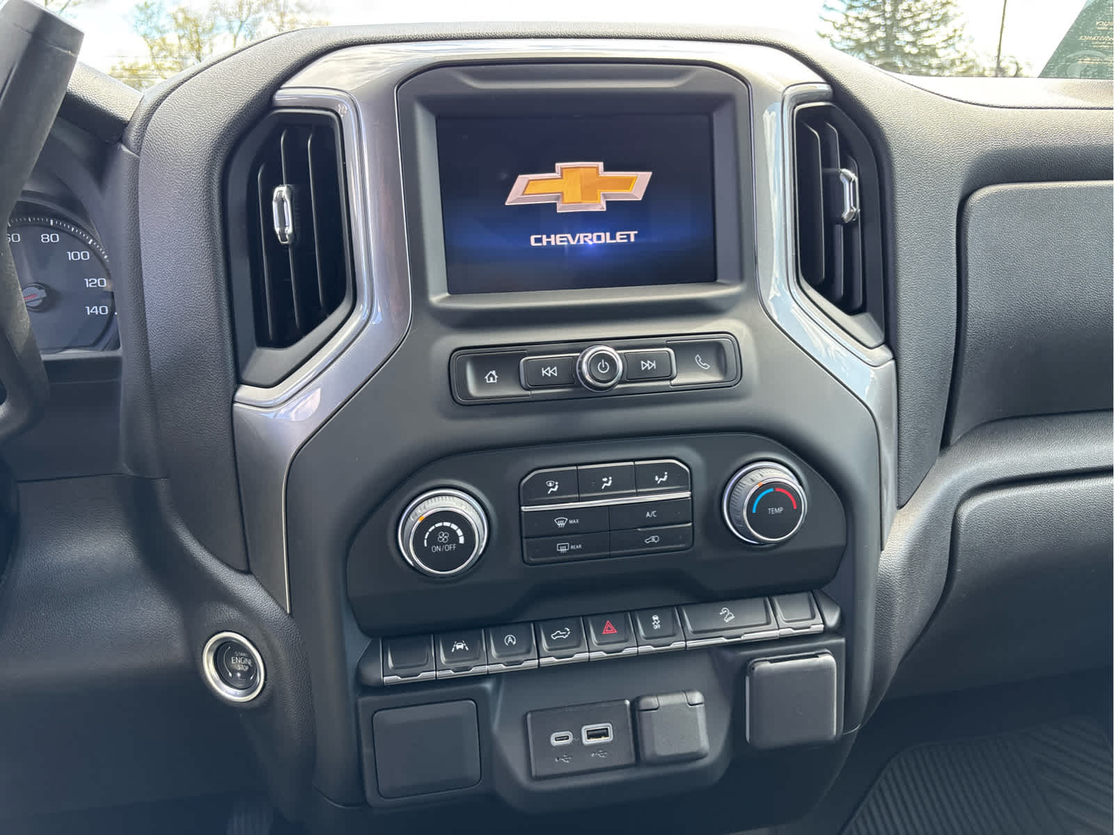 2024 Chevrolet Silverado 1500 Custom Trail Boss