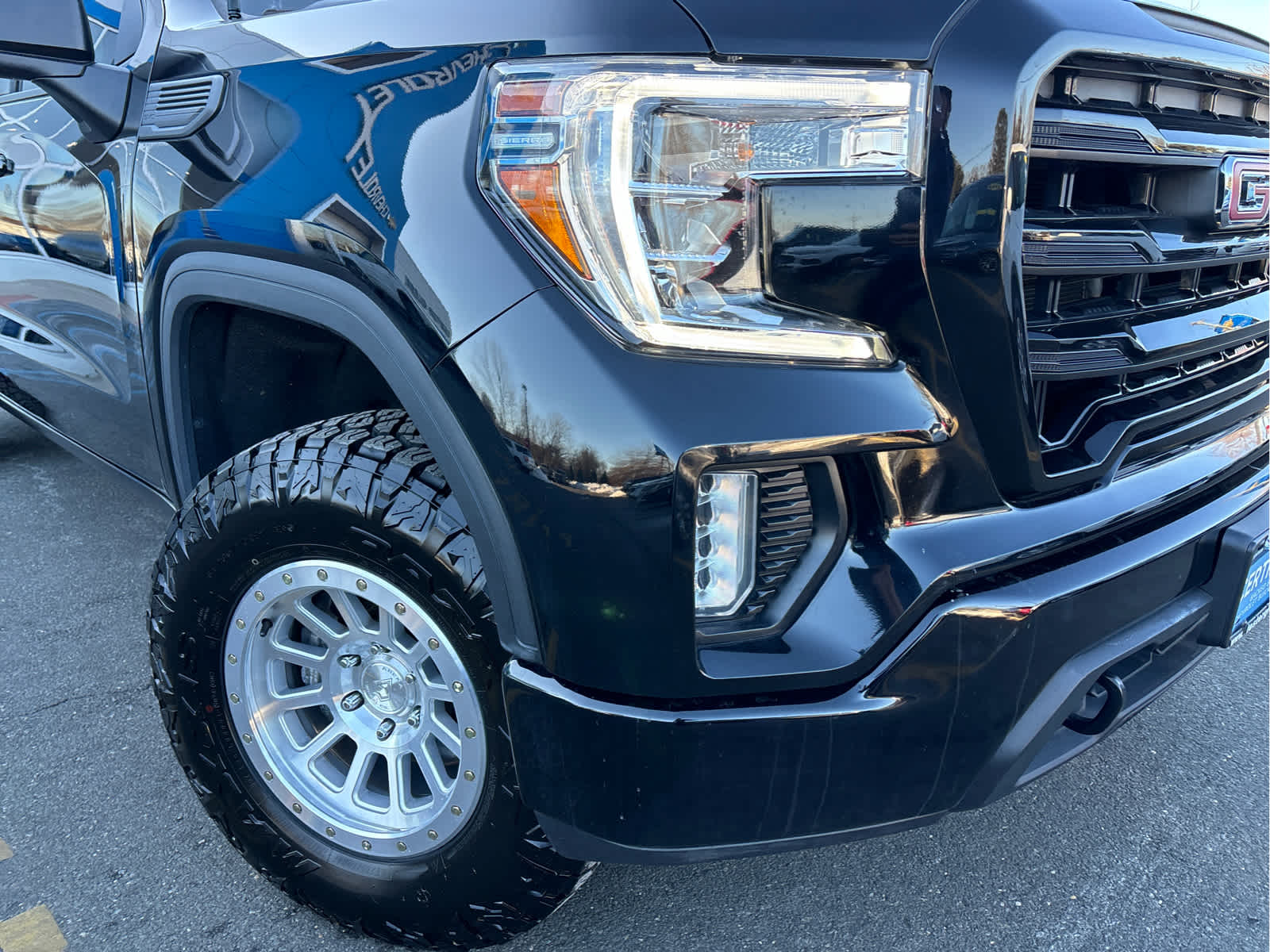2022 GMC Sierra 1500 Limited Elevation