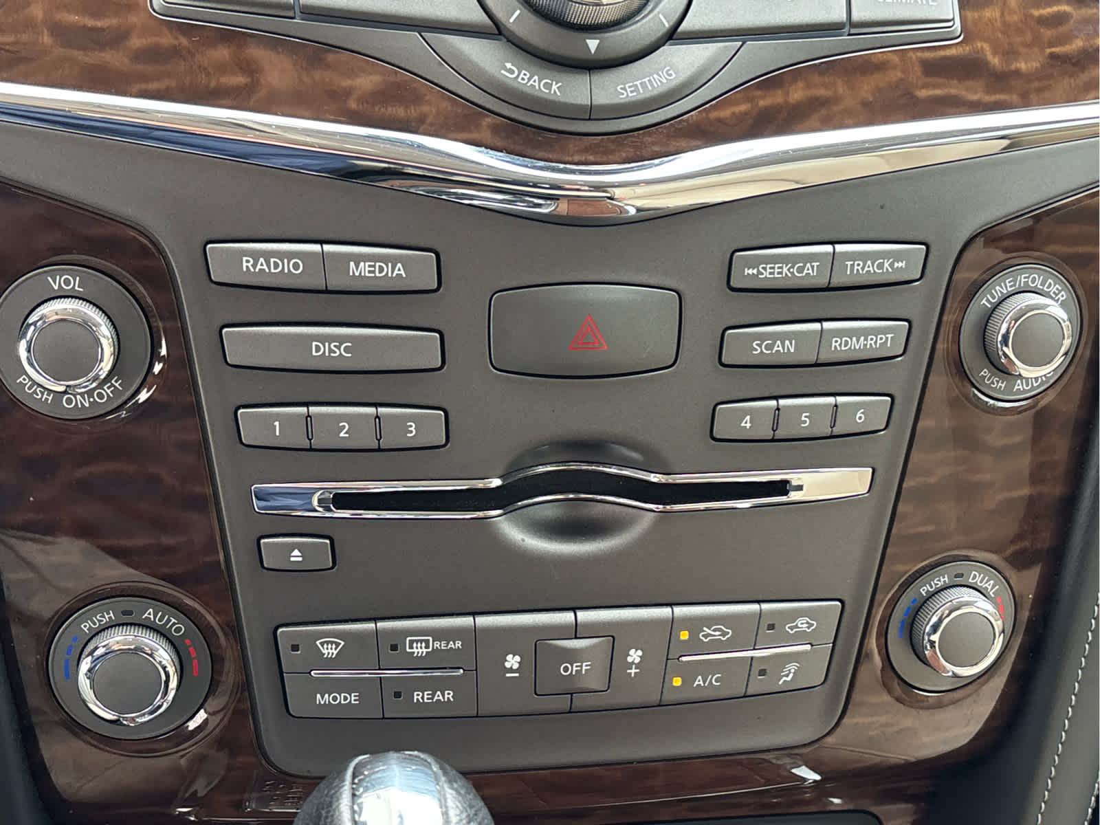 2019 Nissan Armada Platinum