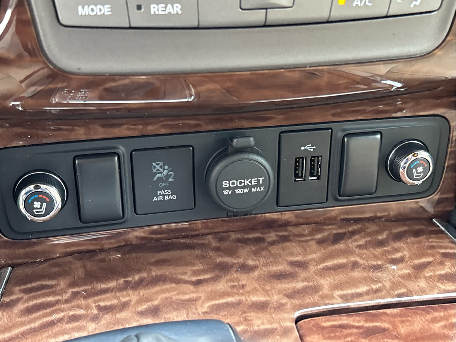 2019 Nissan Armada Platinum