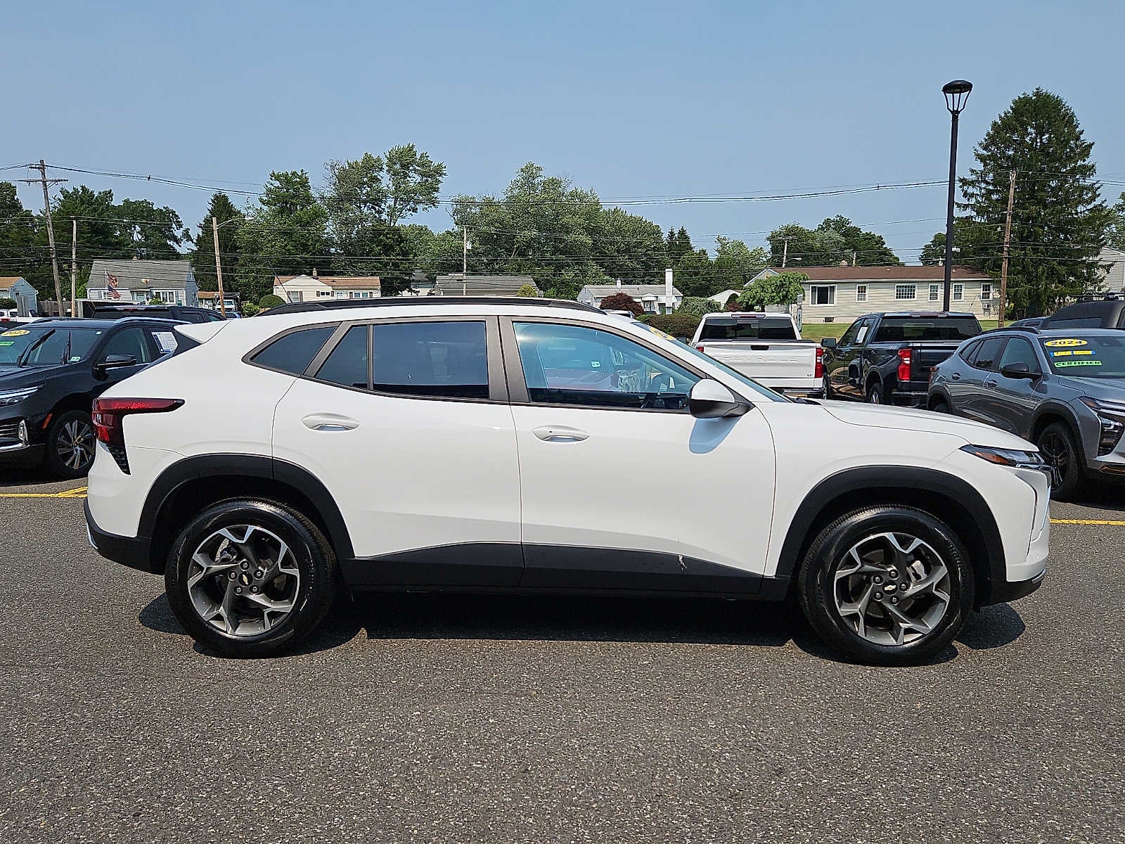 2024 Chevrolet Trax LT