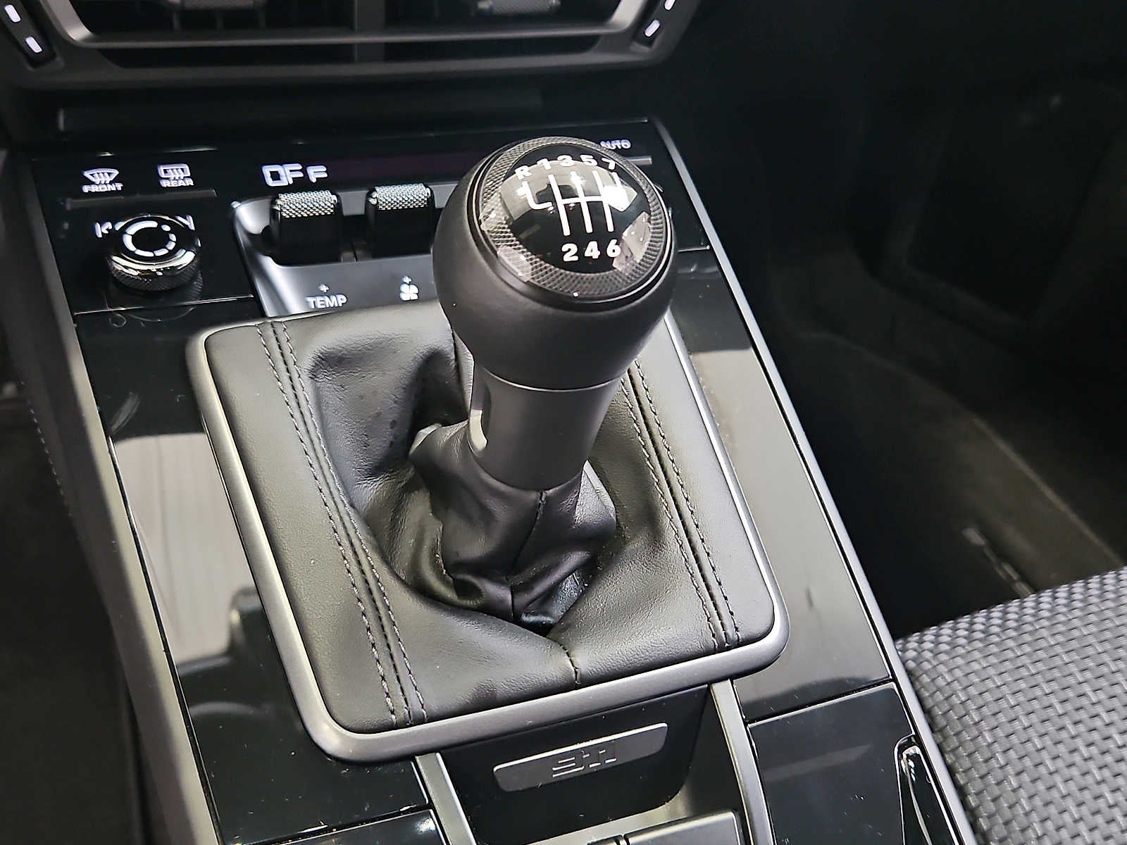 2024 Porsche 911 Carrera T