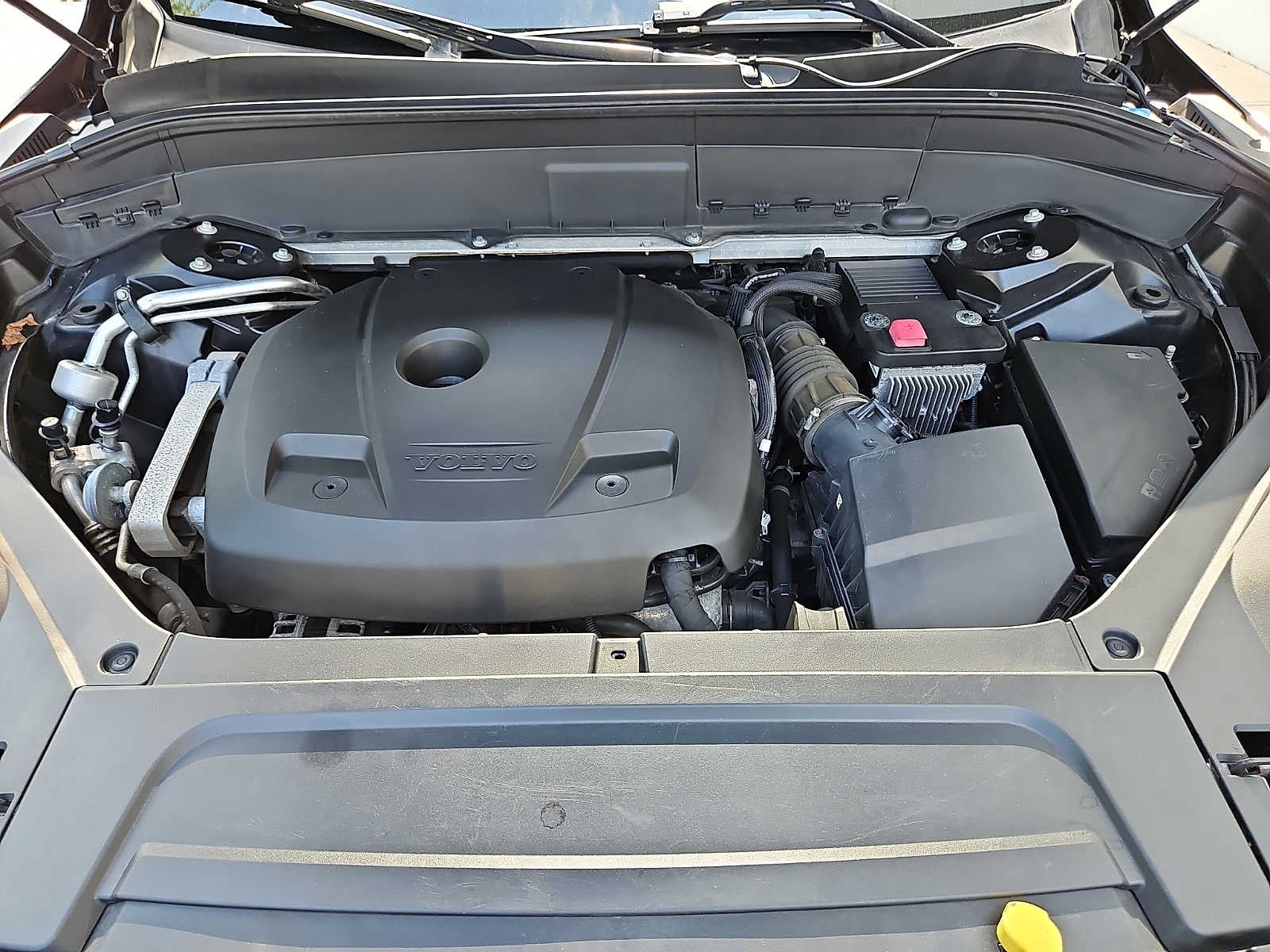 2019 Volvo XC90 T6 Momentum