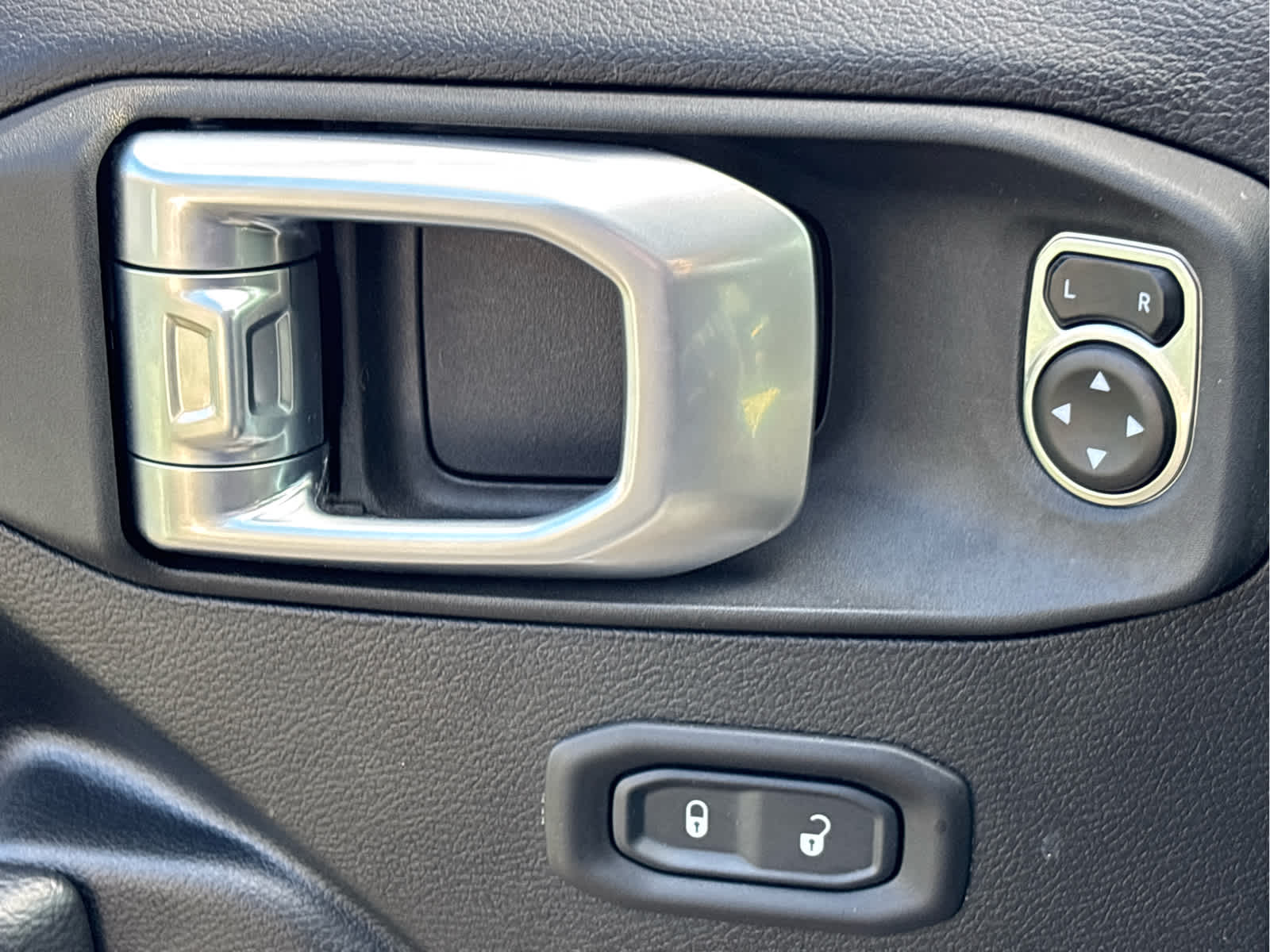 2021 Jeep Wrangler Unlimited Willys Sport