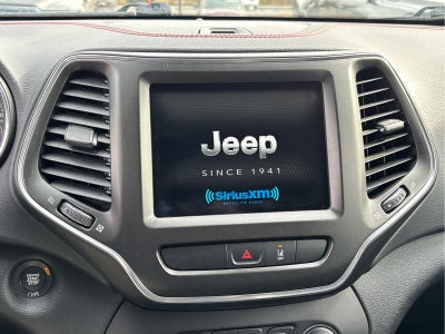 2022 Jeep Cherokee Trailhawk