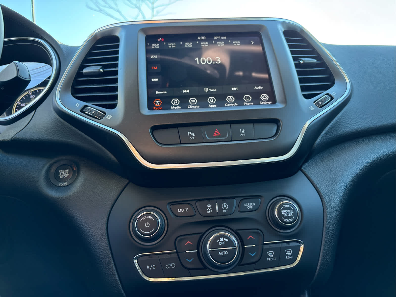 2021 Jeep Cherokee Trailhawk