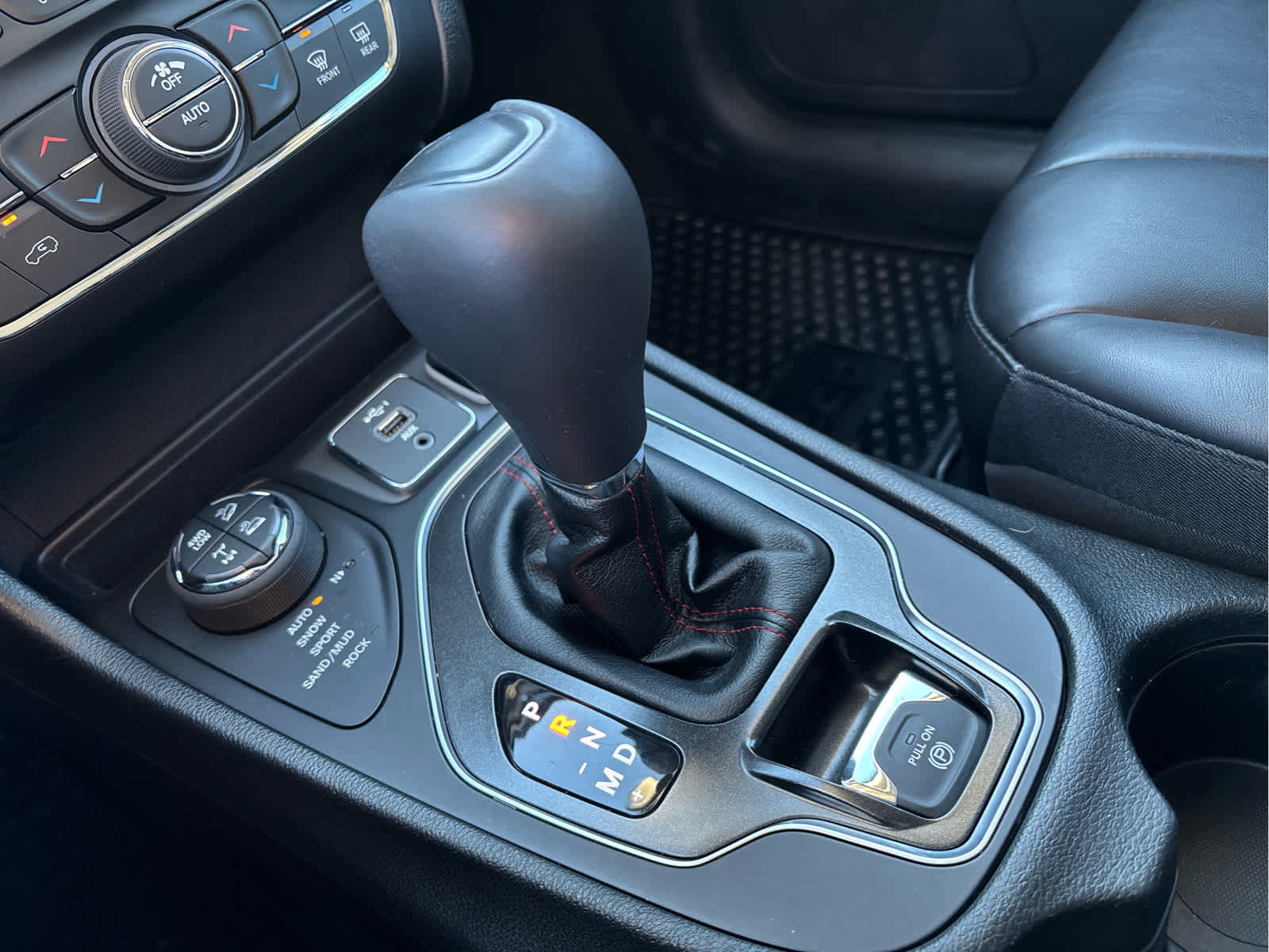 2021 Jeep Cherokee Trailhawk