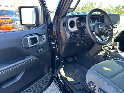 2024 Jeep Wrangler Sahara