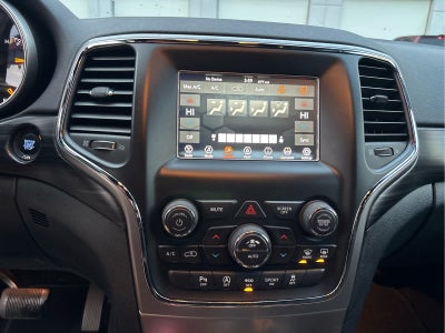 2019 Jeep Grand Cherokee Laredo E