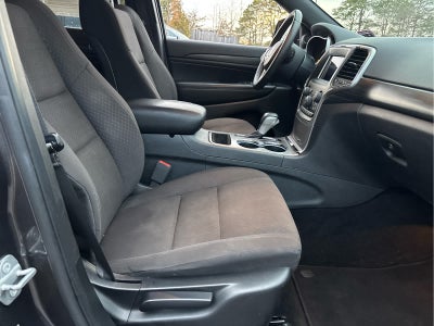 2019 Jeep Grand Cherokee Laredo E