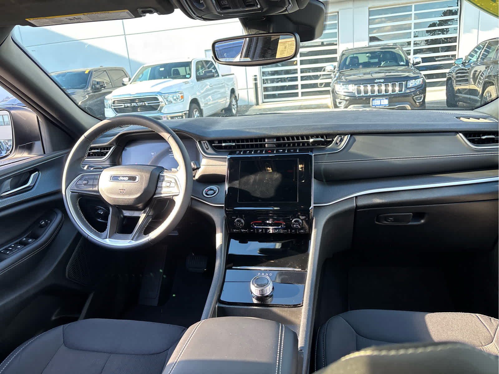 2024 Jeep Grand Cherokee Laredo X