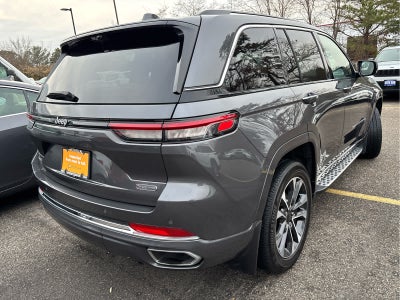 2022 Jeep Grand Cherokee Overland