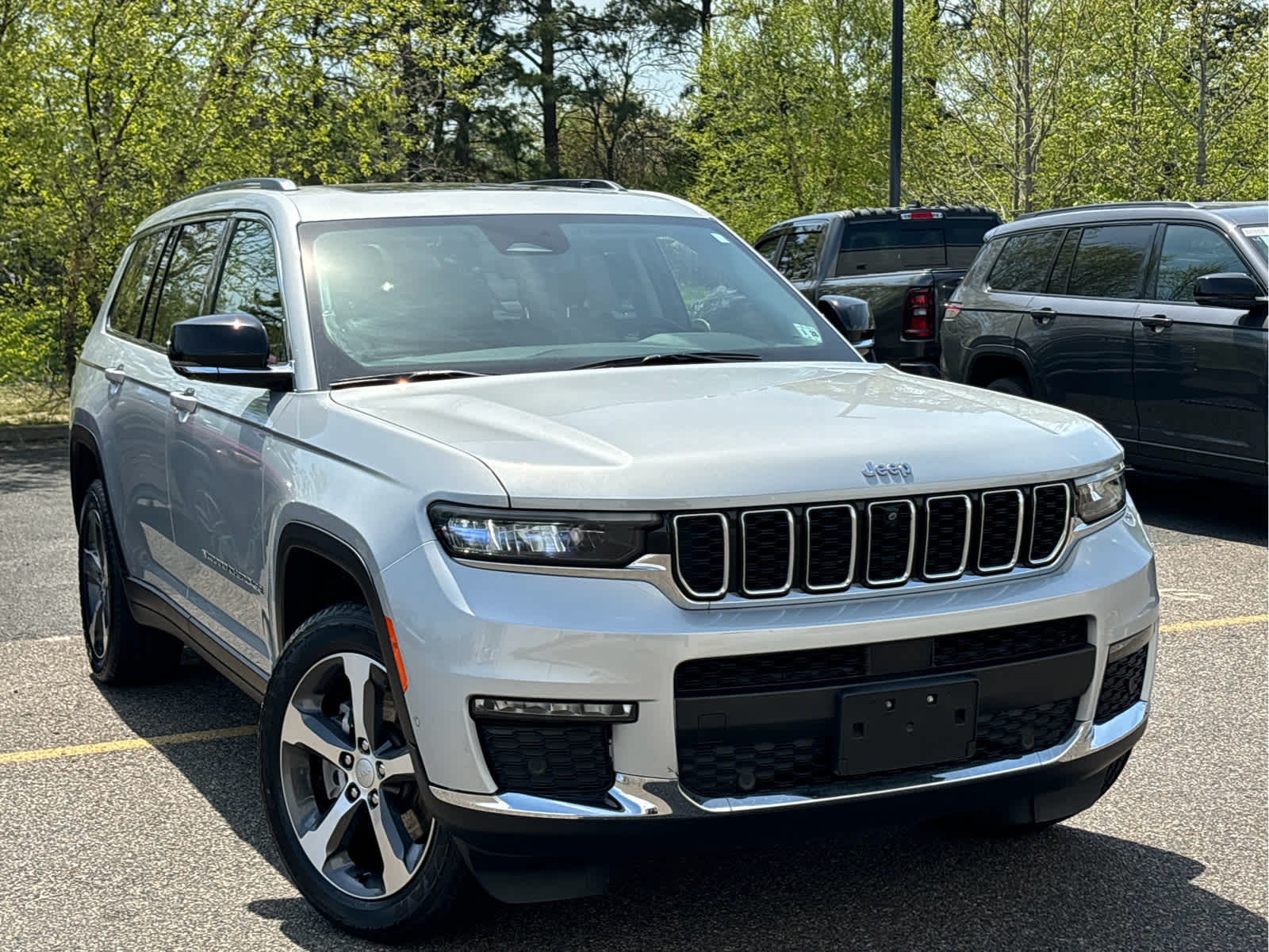 2023 Jeep Grand Cherokee L Limited