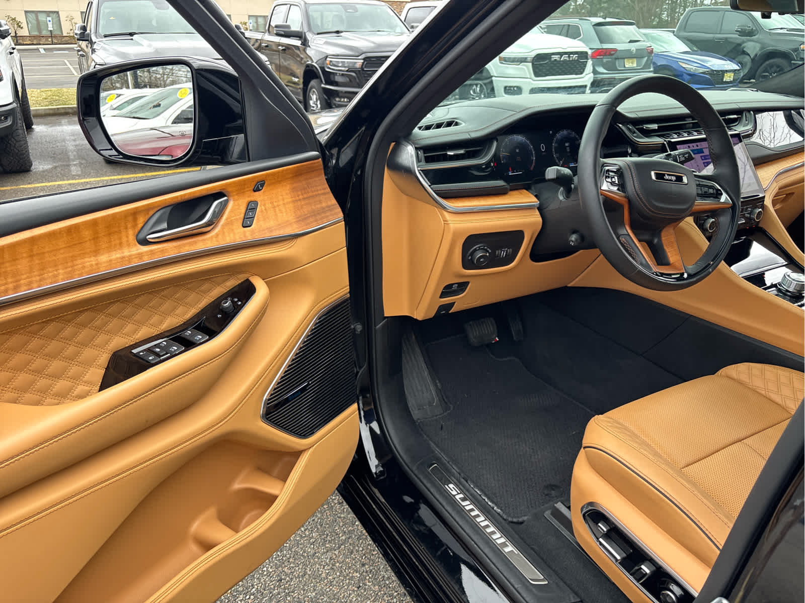 2025 Jeep Grand Cherokee L Summit Reserve