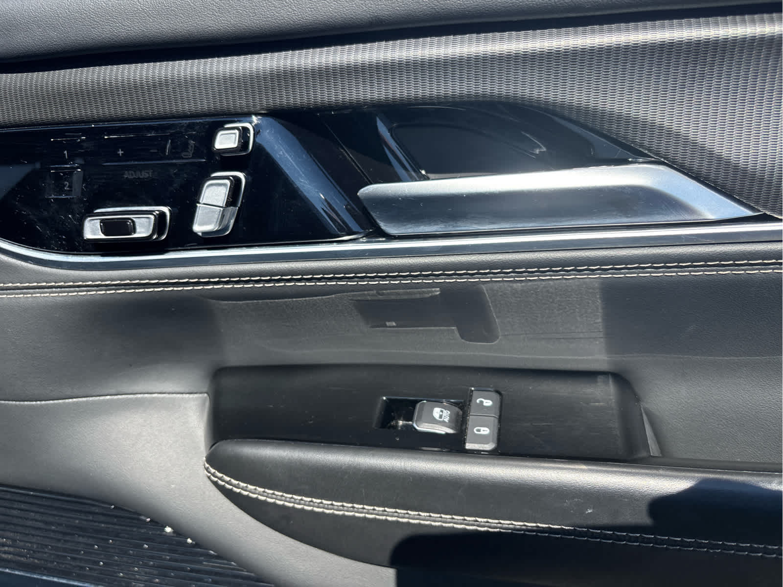 2024 Jeep Grand Wagoneer L Series II