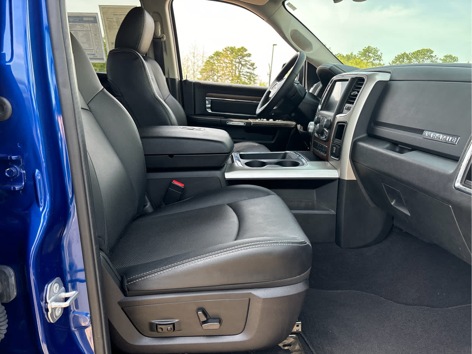 2016 RAM 1500 Laramie