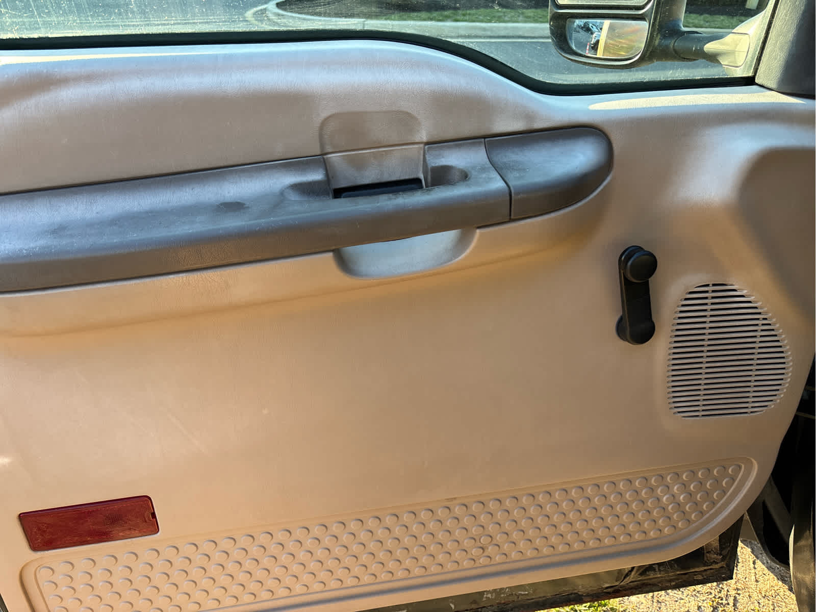 2004 Ford Super Duty F-350 DRW XL